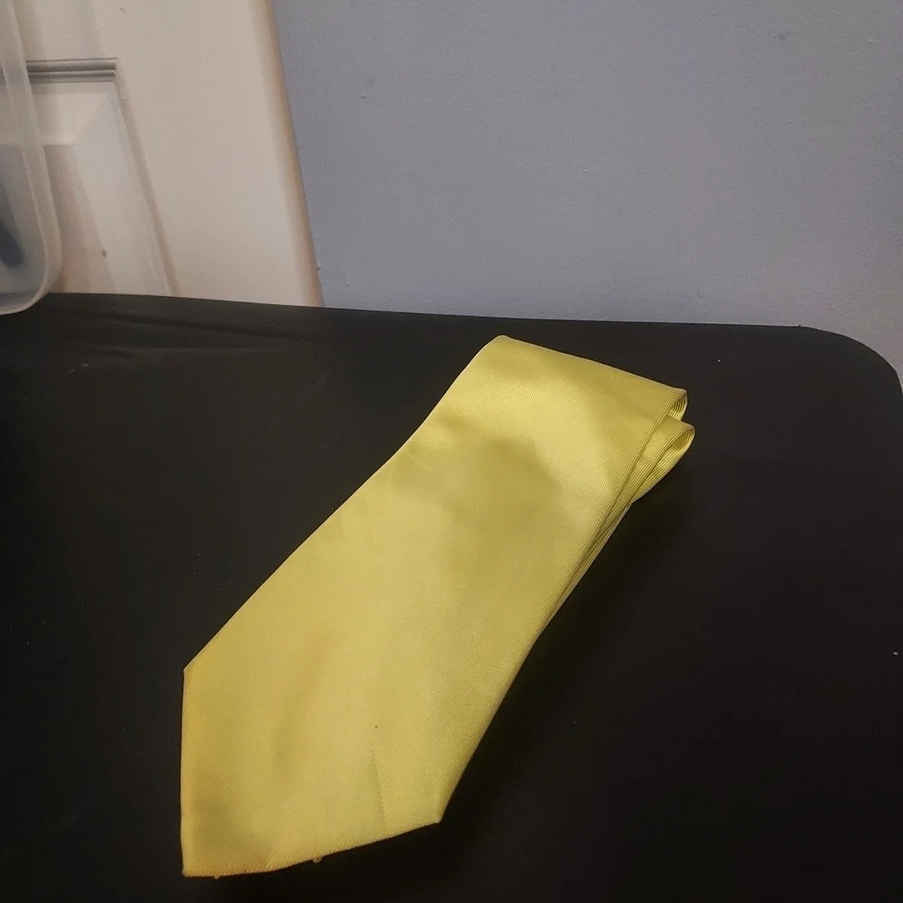 Gabriel Moon Bright Yellow Tie 100% Microfiber Woven Tie Handmade